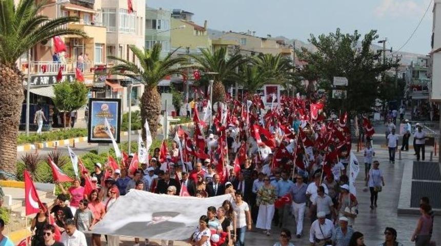 Atat&uuml;rk&rsquo;&uuml;n Urla&rsquo;ya Gelişinin 87. Yılı Kutlandı