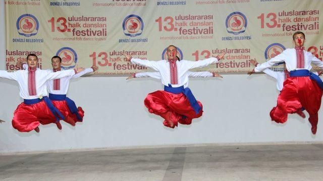 Uluslararası Halk Dansları Festivali Sona Erdi