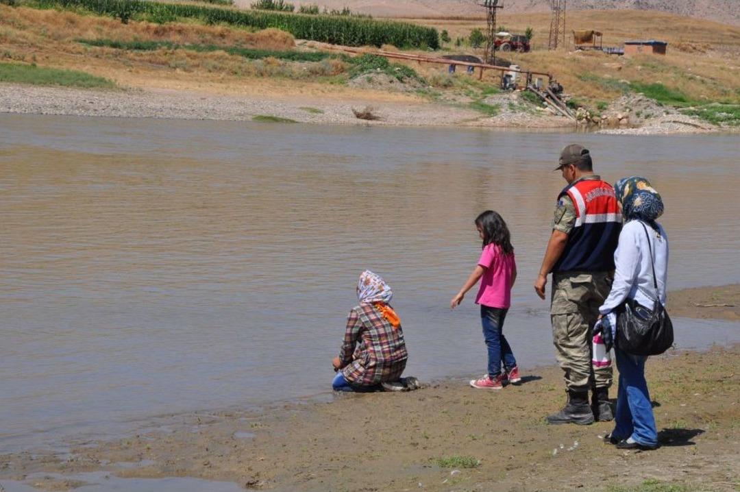 Batman'da 3 kişi boğuldu