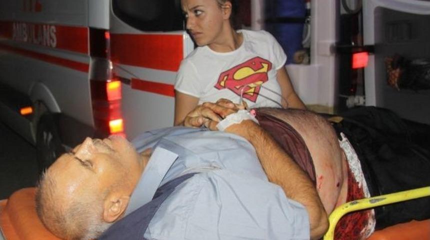 İneg&ouml;l&rsquo;de silahlı kavga : 3&rsquo;&uuml; ağır , 4 yaralı