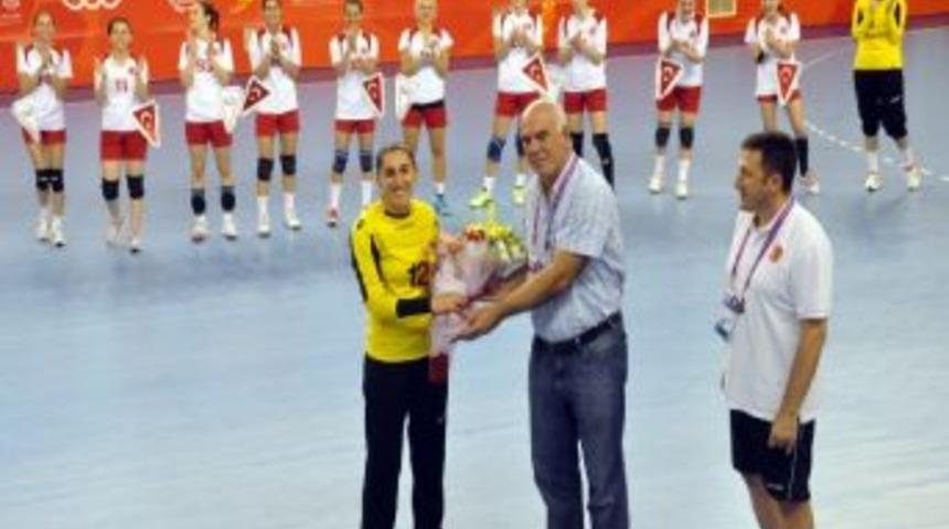 Serpil Soylu &Ccedil;apar Milli Takıma Veda Etti