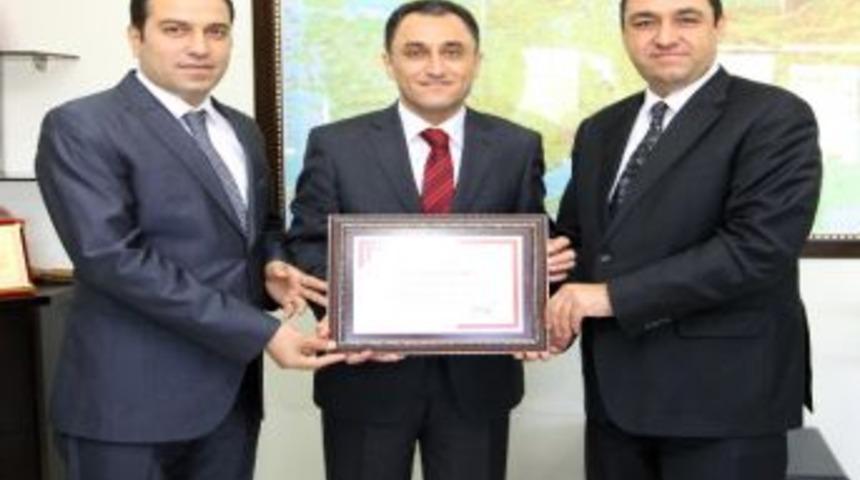 Royal Halı&rsquo;ya Vergi Teşekk&uuml;r&uuml;