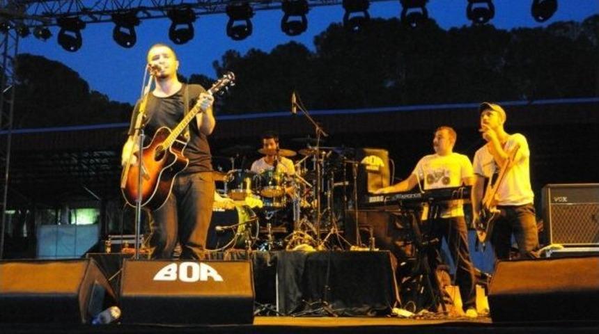 &Ouml;demişli Gen&ccedil;ler Kolpa İle Coştu