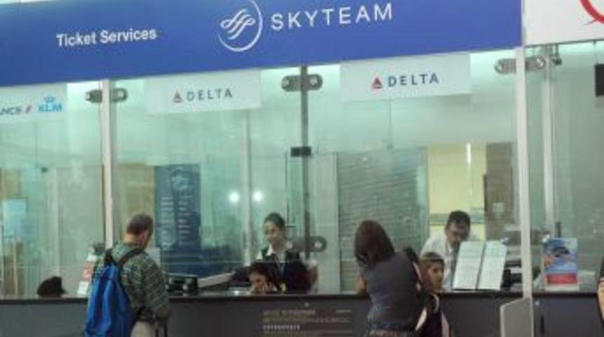 Pilot Zehirlendi, U&ccedil;uş Iptal Oldu