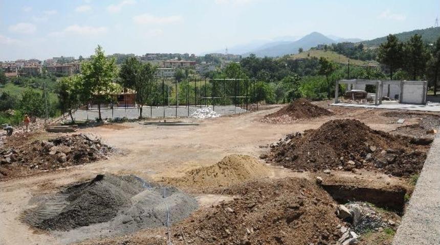 Başiskele'ye İki Yeni Sosyal Alan