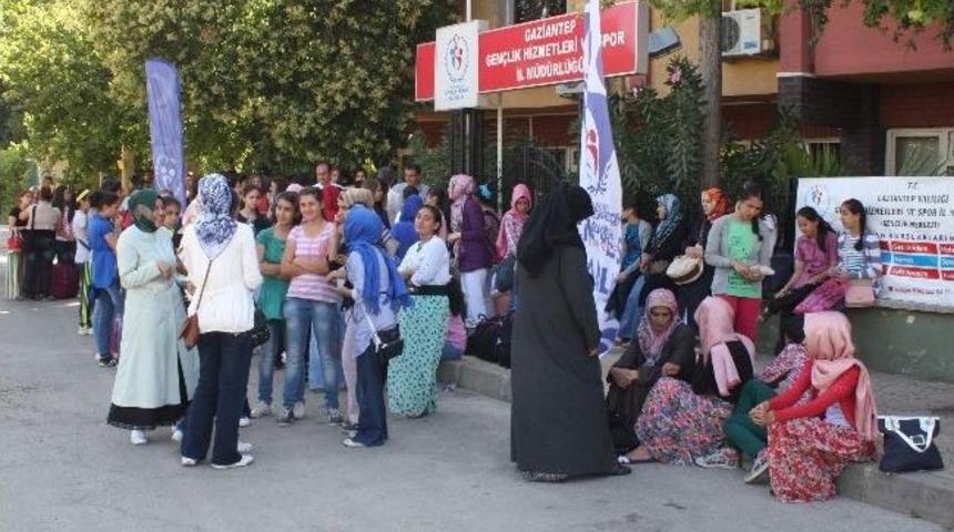&lsquo;seyyah Ulu &Ccedil;ınar İzinde Projesi&rsquo; Kapsamında İlk Kafile Yola &Ccedil;ıktı