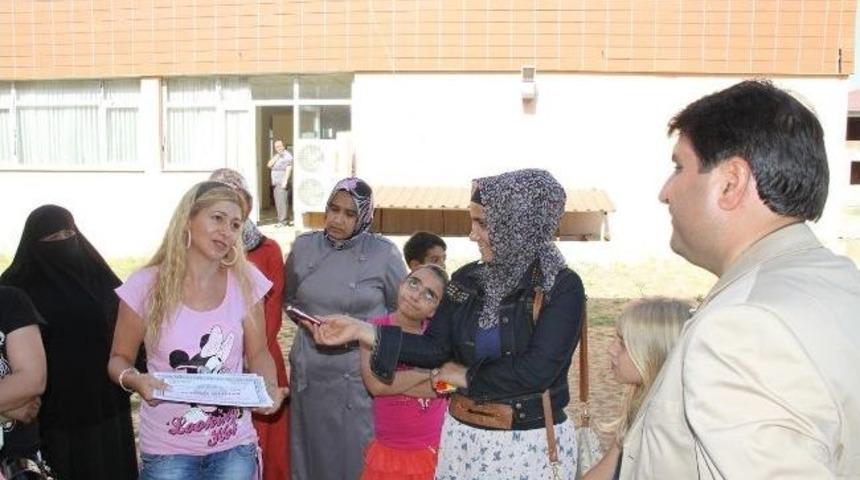 120 Kursiyere Sertifikaları Verildi