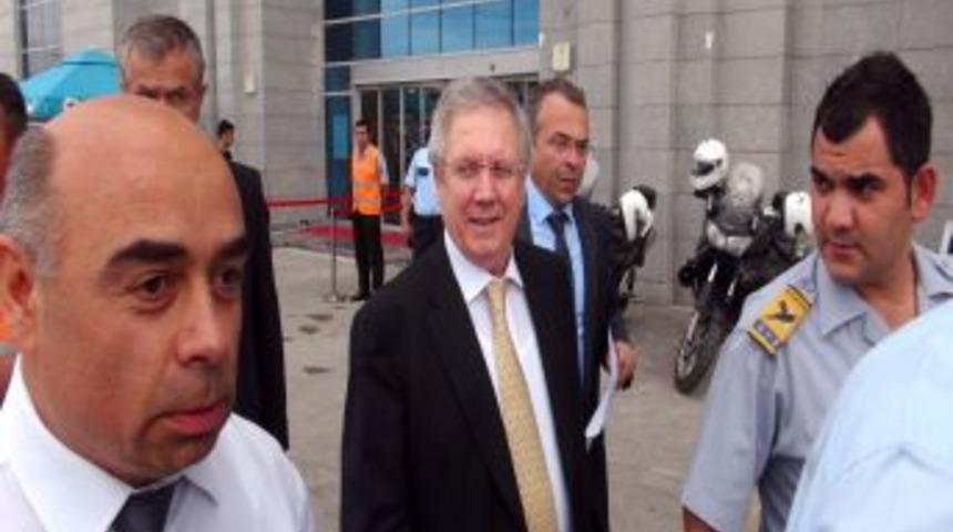 Aziz Yıldırım, Hakaret Davasında Hakim Karşısına &Ccedil;ıktı