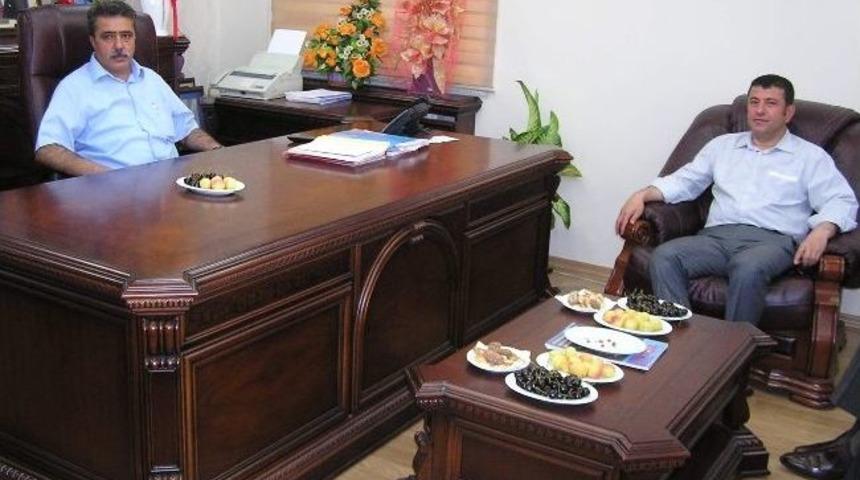 Milletvekili Veli Ağbaba, Yol İş Sendikası Malatya Şubesi&rsquo;ni Ziyaret Etti