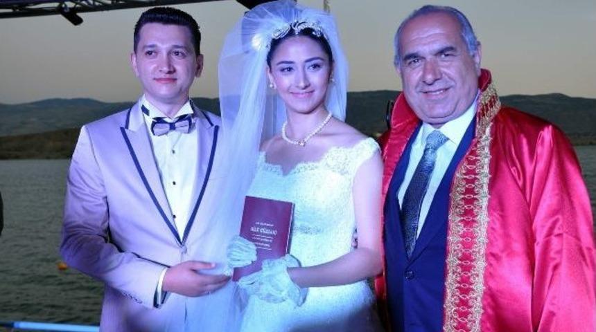 Başkan Sel, Oğlunun Nik&acirc;hını Kıydı