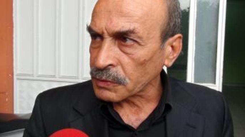 Fenerbah&ccedil;e Taraftarı Bı&ccedil;aklanarak &Ouml;ld&uuml;r&uuml;ld&uuml;