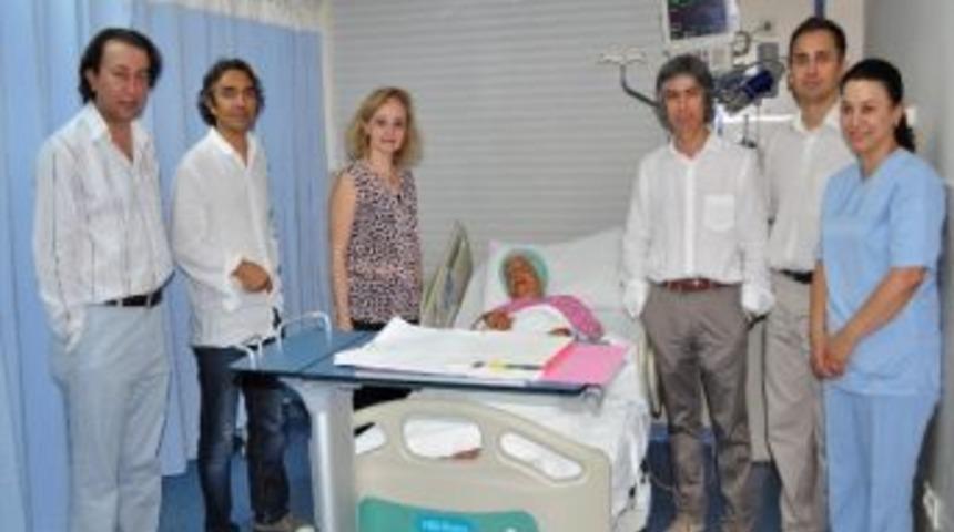 Balcalı'da Ameliyatsız Kalp Kapak&ccedil;ığı Operasyonu