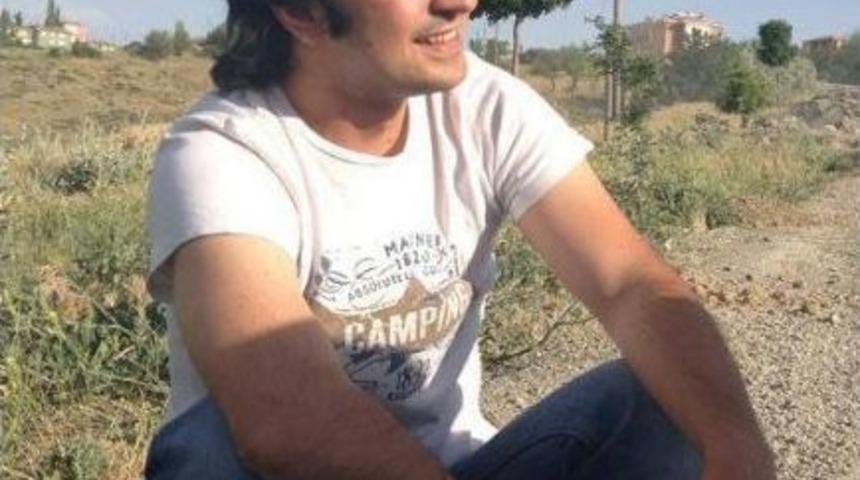 Bartın'da Girdikleri Denizde Boğulan G&ouml;lbaşılı İki Kardeş Ailelerini Yasa Boğdu