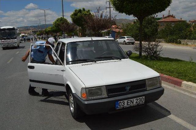 Afyonkarahisar&rsquo;da Trafik Kazası: 1 &Ouml;l&uuml; 1