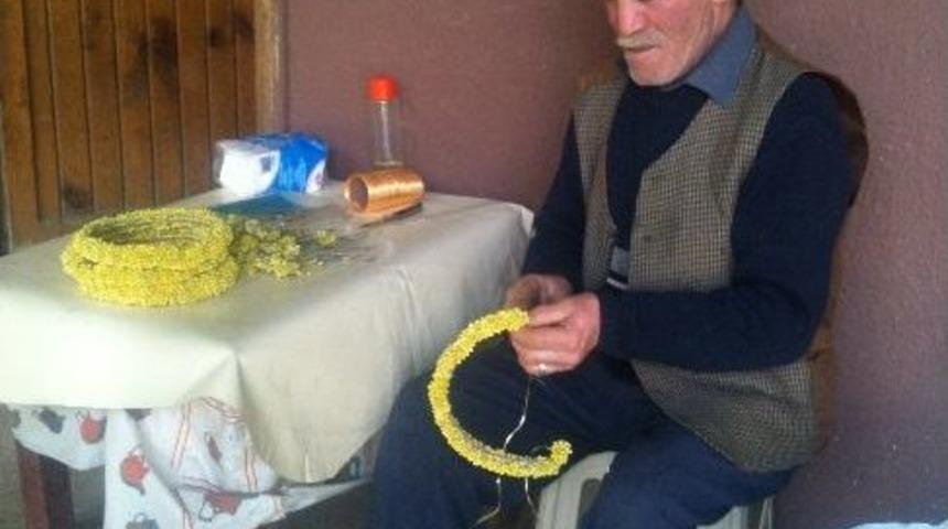 Abant&rsquo;ta El Emeği &Uuml;r&uuml;nler Alıcı Bekliyor