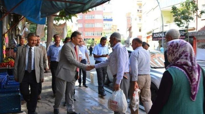Malatya Belediye Başkanı Ahmet &Ccedil;akır, &Ccedil;alışmaları Yerinde İnceledi