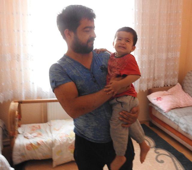 2 yaşındaki Ahmet Muhammed, düdüklü tencereye sıkıştı (2)