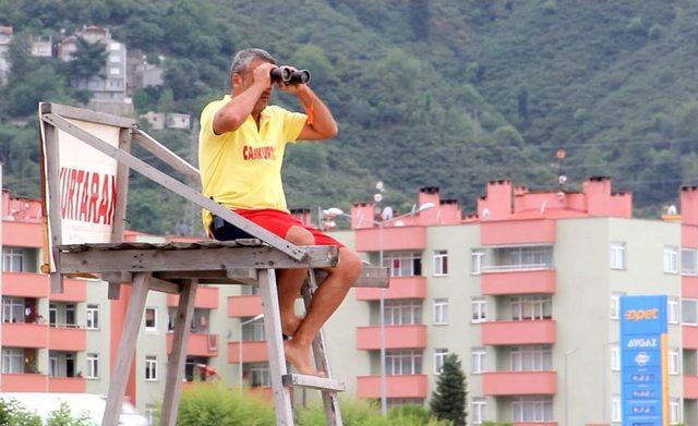 Boğulmalar En Çok Deniz Dalgalı Olduğu Zamanlar Yaşanıyor