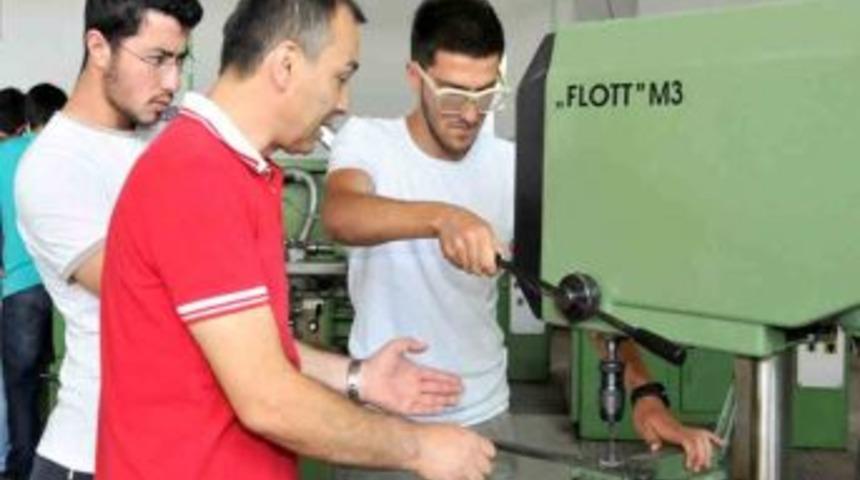 S&Uuml; &Ouml;ğrencileri, Teknolojiyi Sanayide &Ouml;ğrenecek