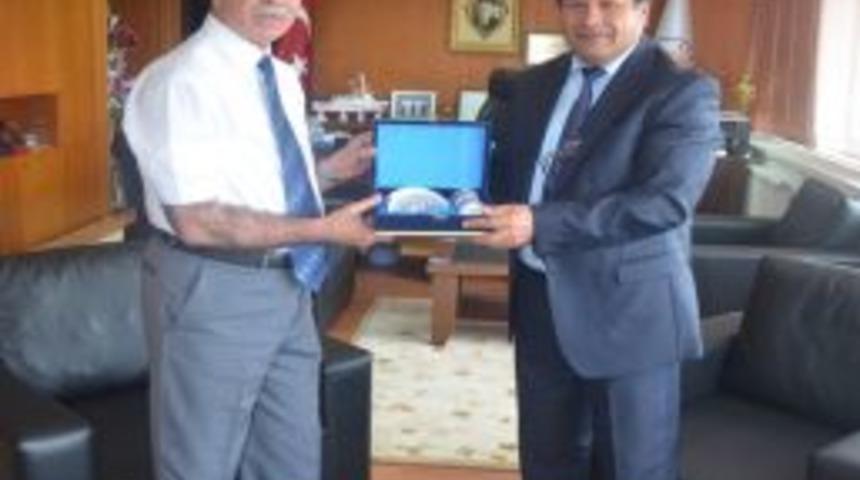 Çankırı Karatekin Üniversitesi Rektörü Savaş'tan Sinop Üniversitesi'ne Ziyaret