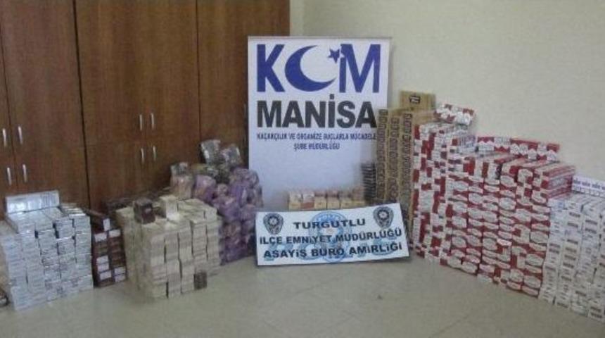 Otob&uuml;ste Ka&ccedil;ak Sigara Yakalandı