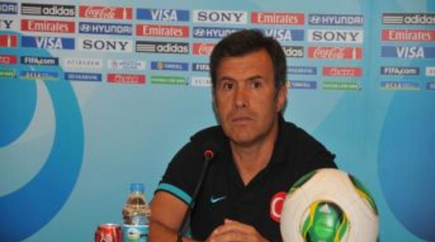 Feyyaz U&ccedil;ar: Fransa&rsquo;yı G&ouml;z&uuml;m&uuml;zde B&uuml;y&uuml;tm&uuml;yoruz