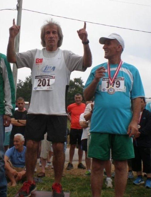 Bu Koşuda Dostluk Kazandı 1