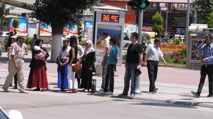 Malatya&rsquo;da Sıcaklık Arttı