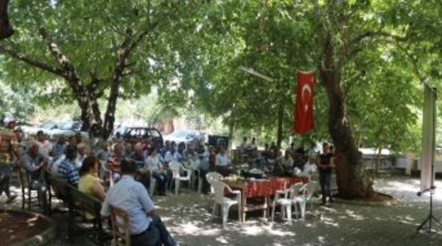 Trabzon Hurması Yetiştiricileri Bilgilendirildi