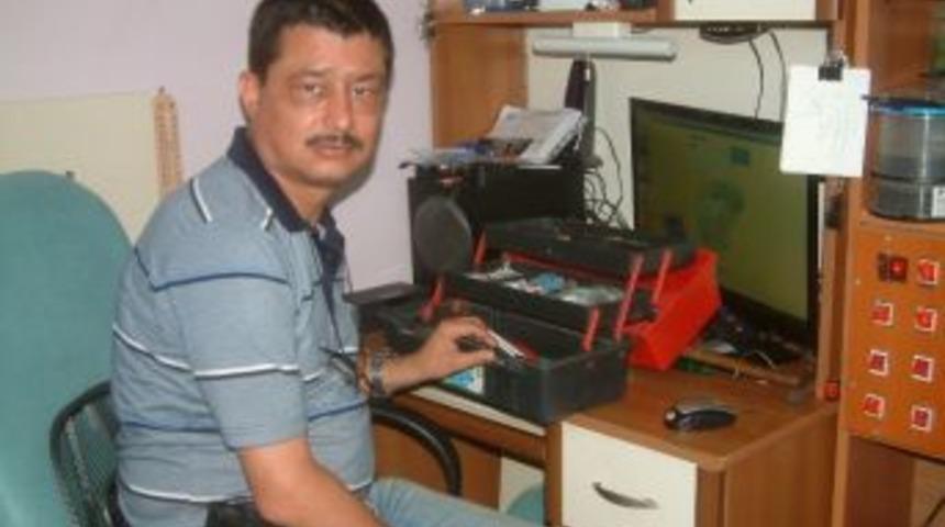 T&uuml;m Tamir Ve Onarım İşlerini Kendisi Yapıyor