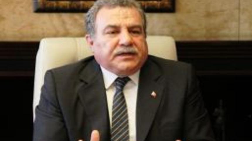 Bakan G&uuml;ler Fotoları