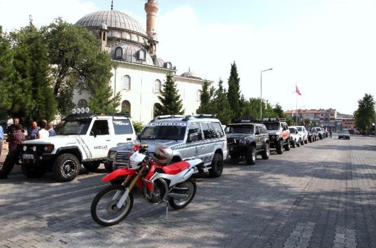 Gediz, K&uuml;tahya Ve Uşak Off-road Kul&uuml;b&uuml; &Uuml;yeleri Muratdağı'na Gezi D&uuml;zenledi