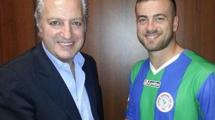 &Ccedil;aykur Rizespor Kağan S&ouml;ylemezgiller'i Renklerine Kattı