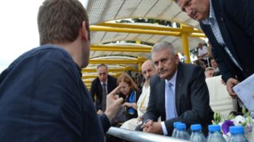 Denizcilik Fak&uuml;ltesi'nin Mezuniyet T&ouml;reni Protesto Ile Başladı