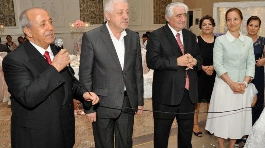 Durukan, Oğlunu Evlendirdi