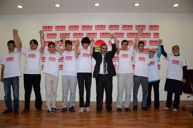 YYGS-4 T&uuml;rkiye Birincisi &Uuml;lk&uuml;: Duaların &Ccedil;ok B&uuml;y&uuml;k Katkısı Oldu 1