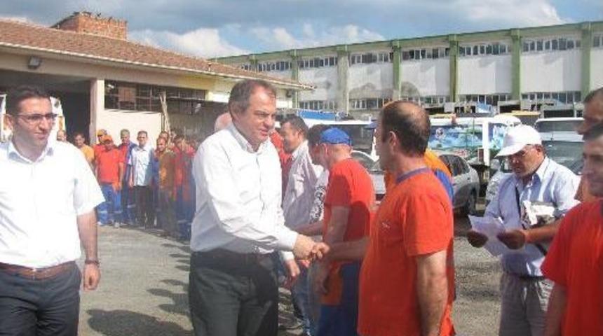 Başkan Dalgı&ccedil; Temizlik &Ccedil;alışanları İle Yemek Yedi