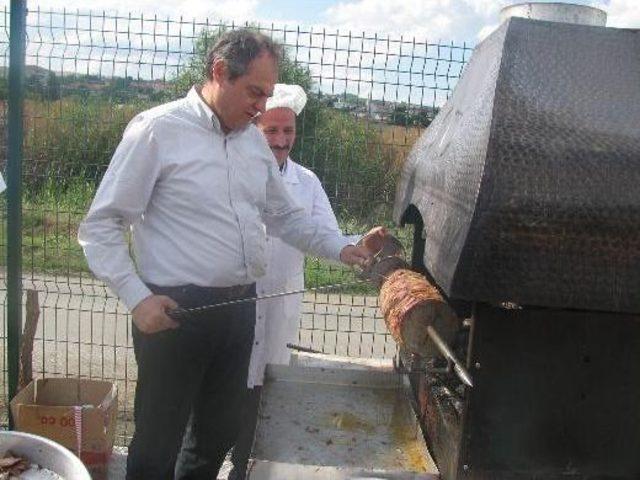 Başkan Dalgı&ccedil; Temizlik &Ccedil;alışanları İle Yemek Yedi 1