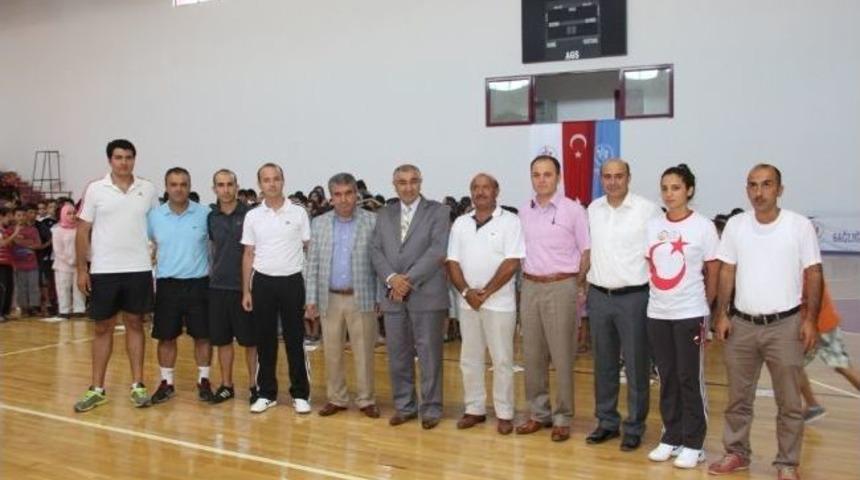D&ouml;şemealtı Belediyesi Yaz Spor Okulu A&ccedil;ıldı