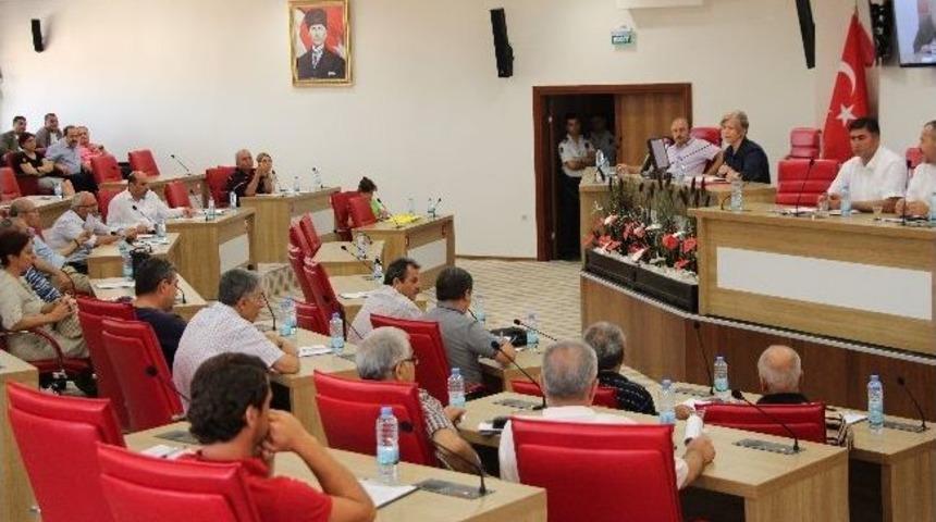 Mecliste &lsquo;başkanlık&rsquo; Tartışması