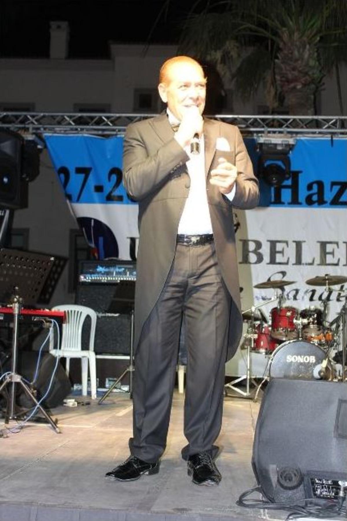Urla Tiyatro Festivali Suavi Konseriyle Sona Erdi