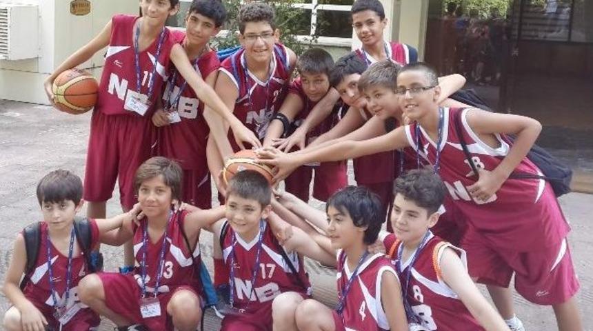 Nazilli Belediyespor &lsquo;en İyi&rsquo; 3 Takım Arasına Girdi