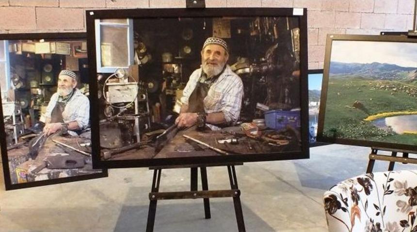 'Yaşadığım Şehir Artvin' Fotoğraf Sergisi A&ccedil;ıldı