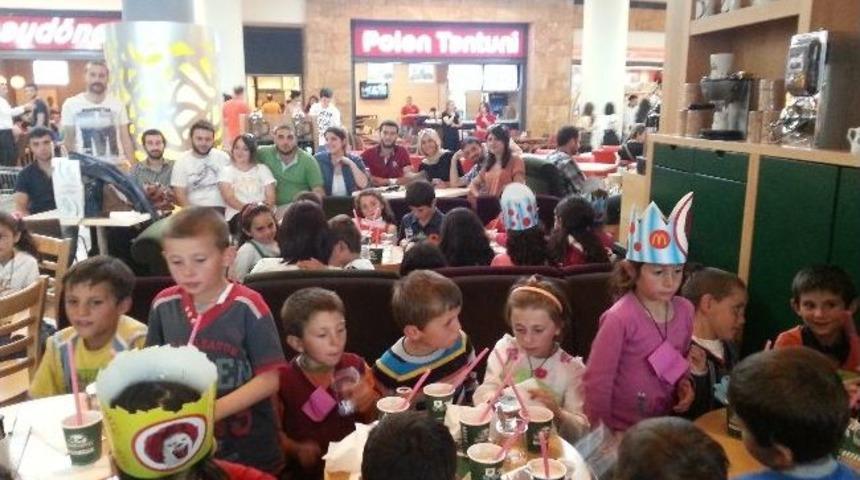 Minik &Ouml;ğrenciler Sinemayla Forum Trabzon'da Tanıştı