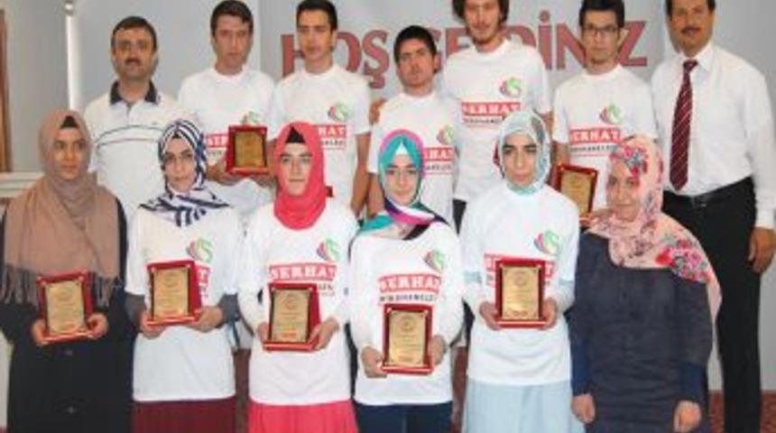 T&uuml;rkiye Genelinde Ilk 100&rsquo;&uuml;n 24&rsquo;&uuml; Serhat Dershaneleri&rsquo;nden