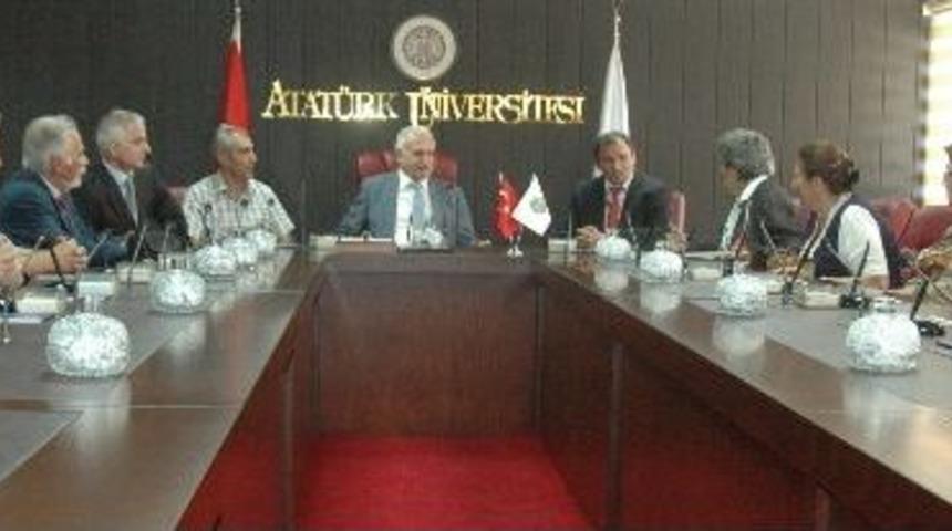 Ziraat Fak&uuml;ltesinin İlk Mezunlarına 50 Yıl Sonra Mezuniyet