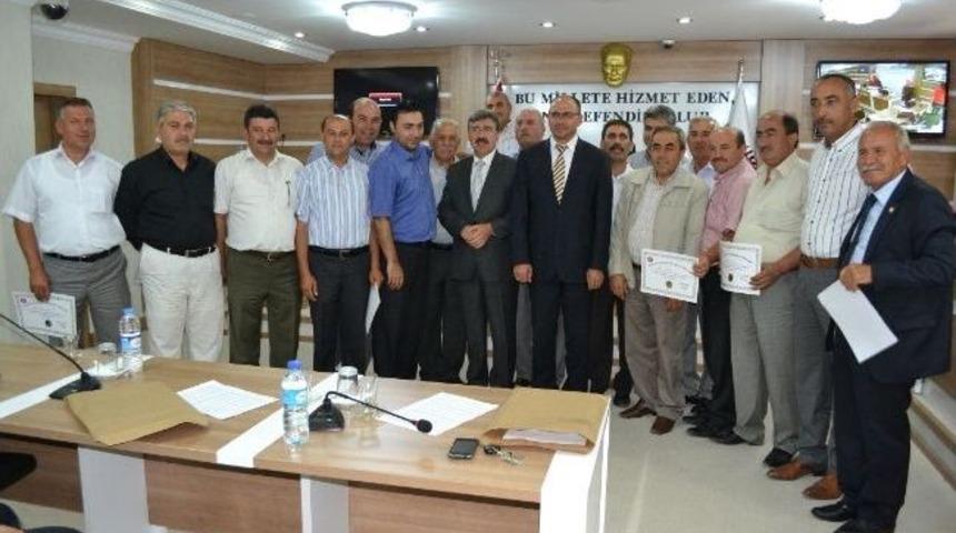 Niğde Meclis &Uuml;yelerine Sertifika