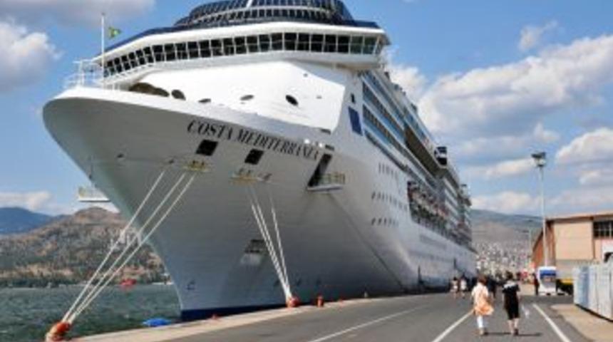 Costa Meditarranea, İzmir&rsquo;den Yunan Adalarına D&uuml;zenli Sefer Yapacak