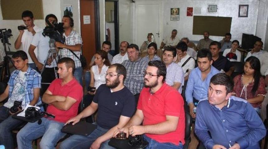 Mhp, G&uuml;ndem Toplantısı D&uuml;zenledi