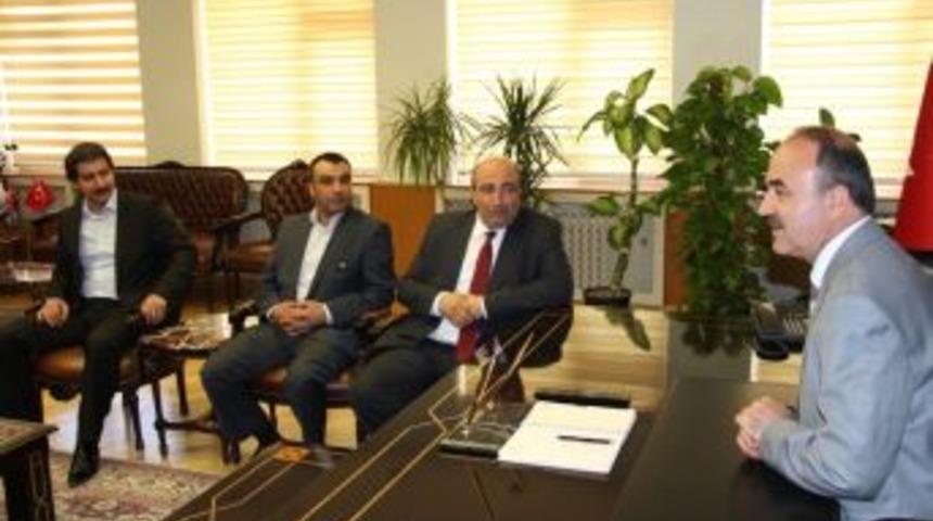 Ak Pari Teşkilatı Vali Erolu ziyaret etti